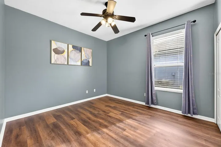 Second en-suite, in-law space.