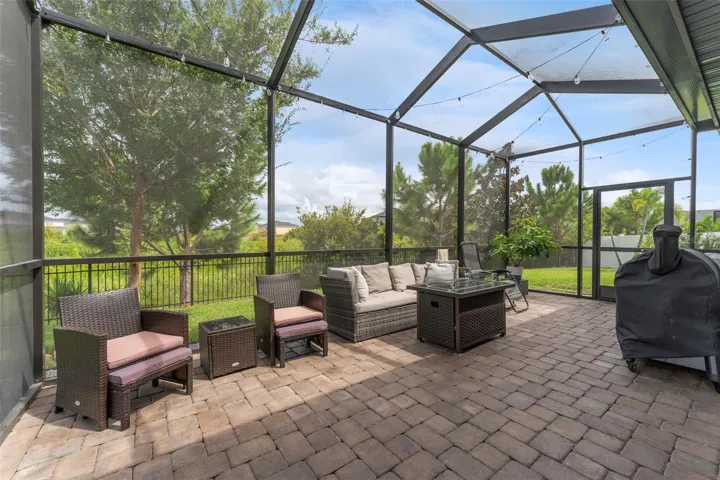 Extended Screend In Lanai