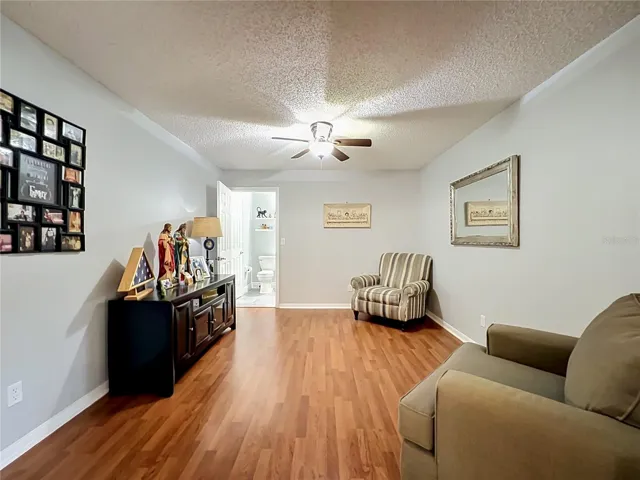 Flex Room