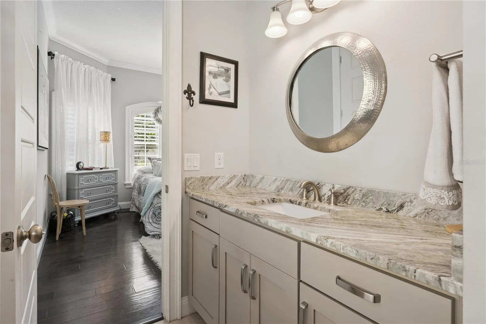 Guest Bath granite vanity.