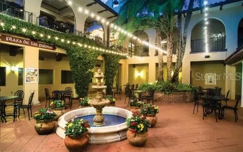 Las Palmas Patio