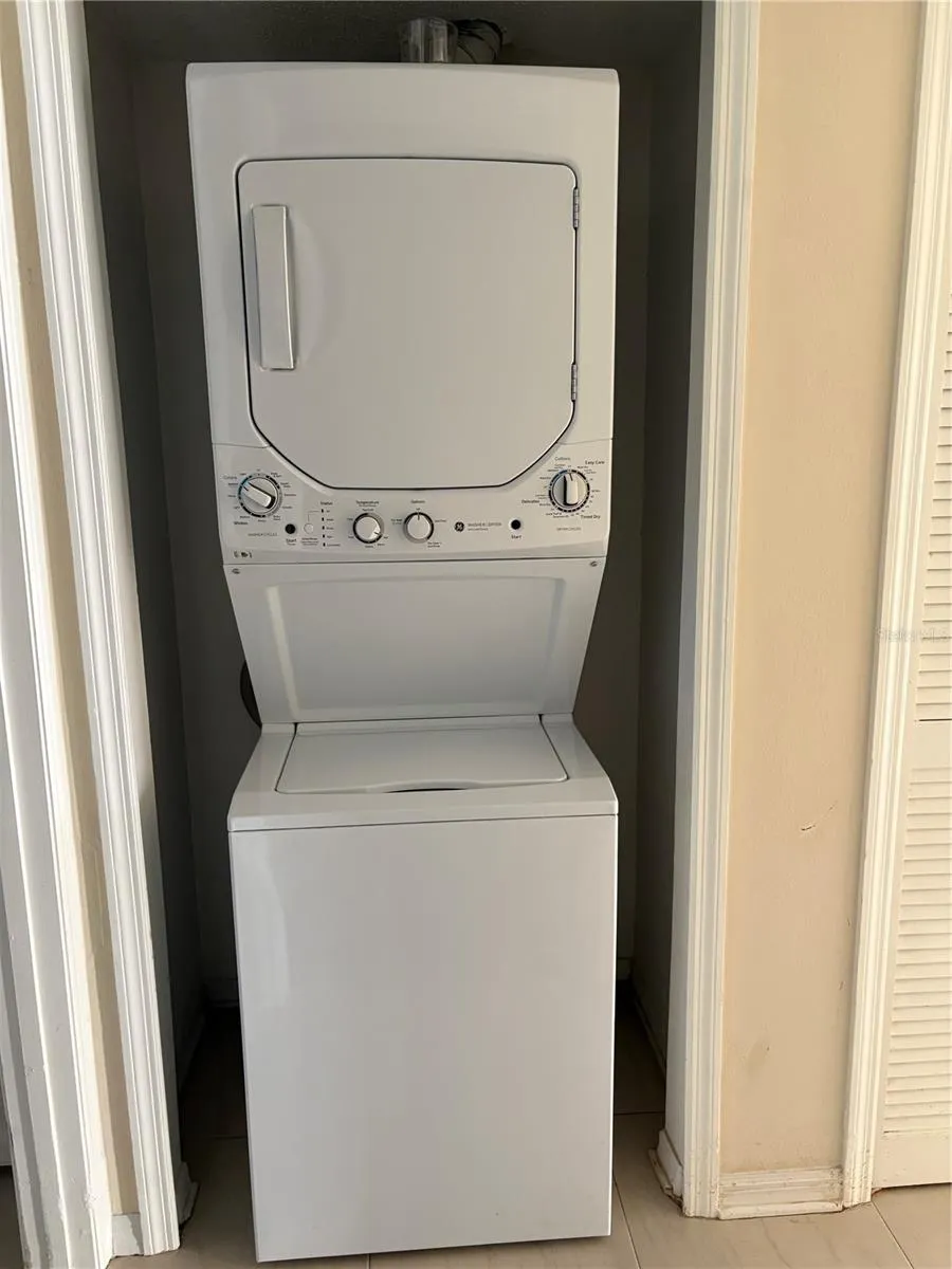 Washer / Dryer