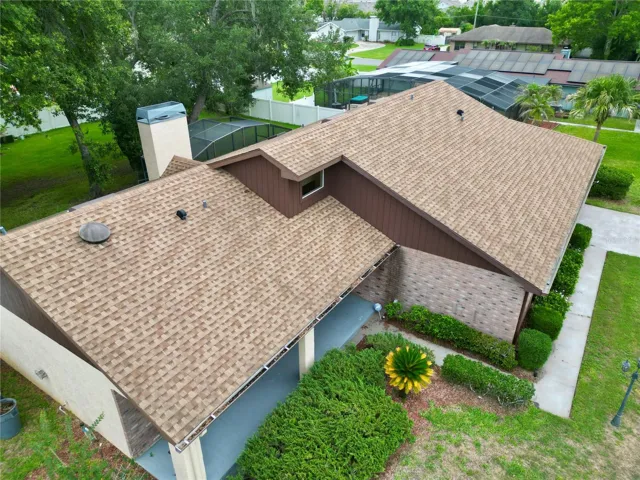 roof line of home