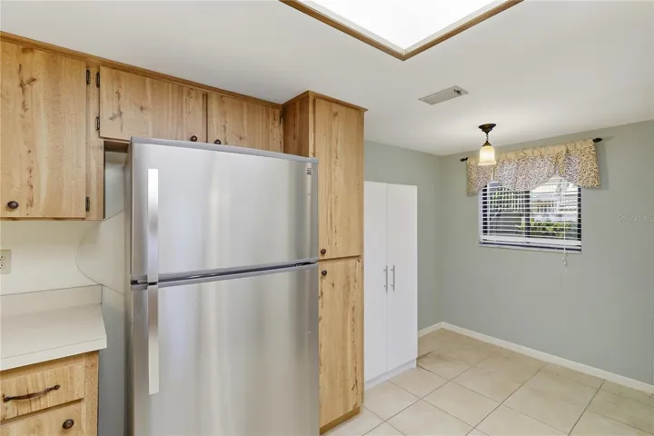 Kitchen and breakfast nook