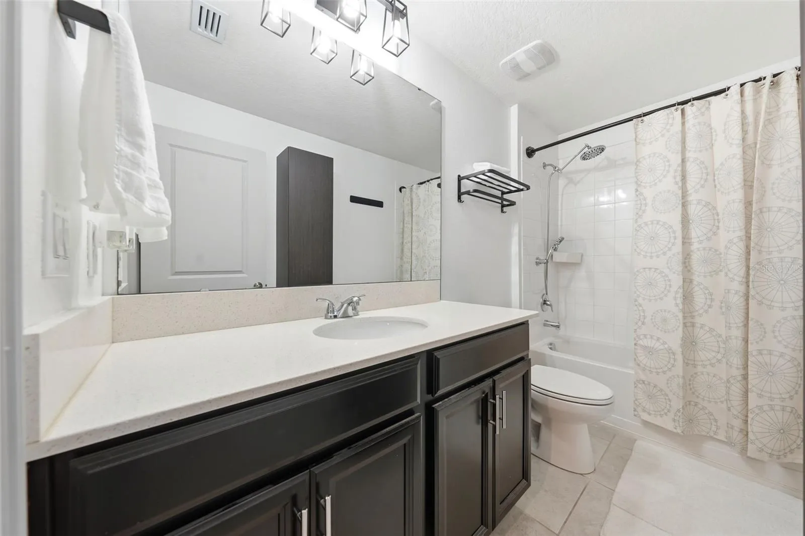 Upstairs Guest Bath