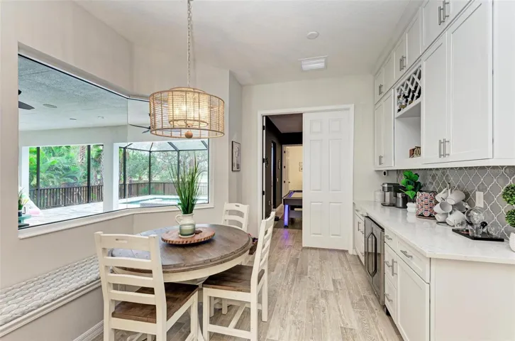 Breakfast nook