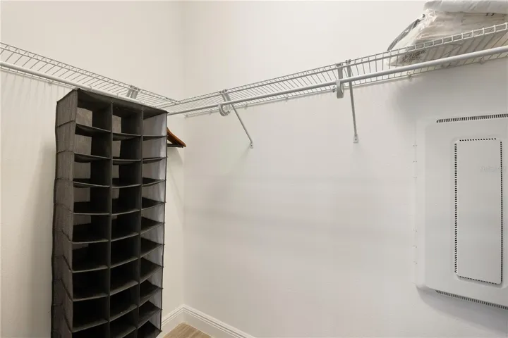 Walk in closet