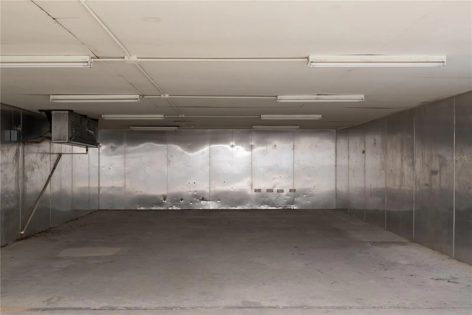 Walk In Cooler