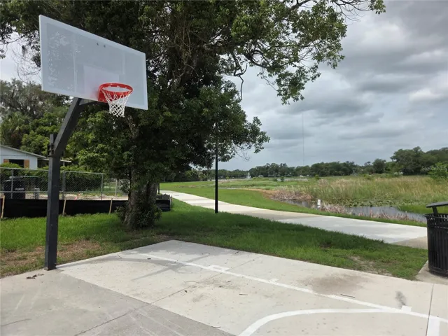 BBall Court at Mill Lake Park