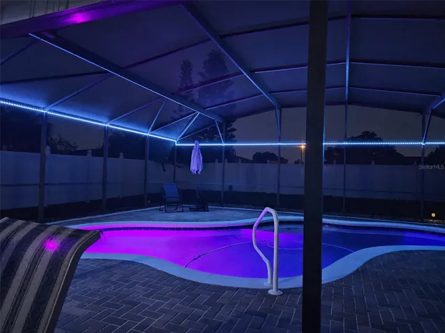 Night time ambiance