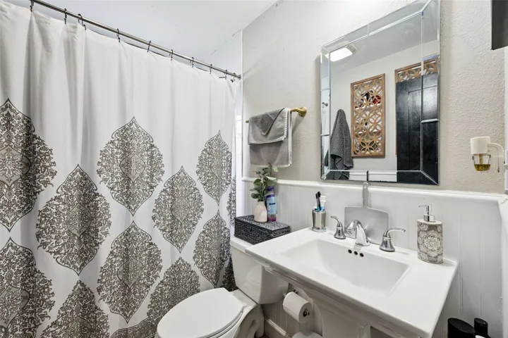 Hall Bathroom