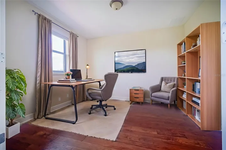 Bonus Room next to Master Virtual Staging