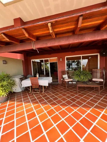 Private Patio 2