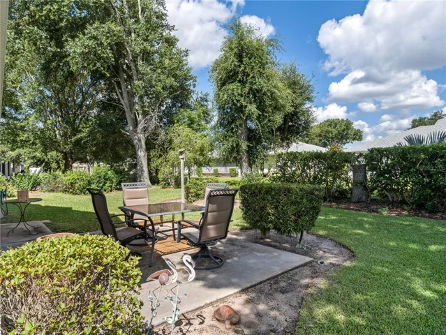 Landscape creates lots of privacy and quiet.