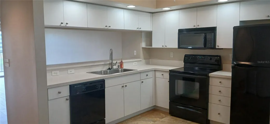 Plenty of Counter space