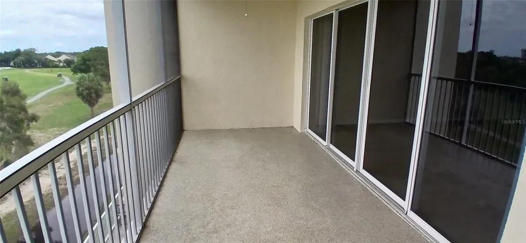 Spacious Screened in Balcony