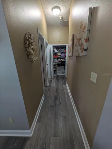 Hallway to bedrooms