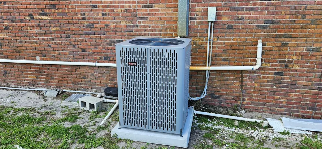 AC