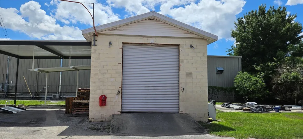 Block storage building