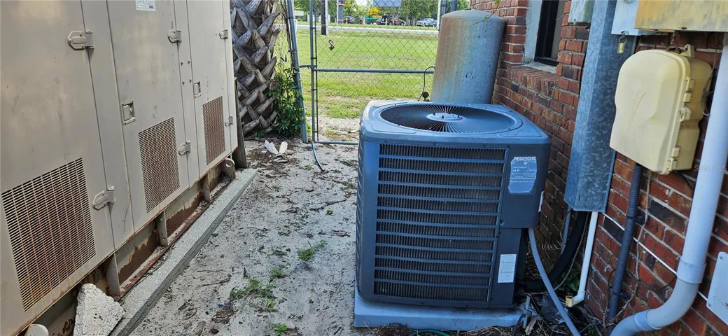 AC