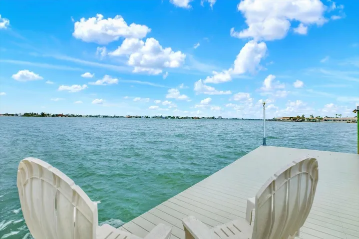 Dock