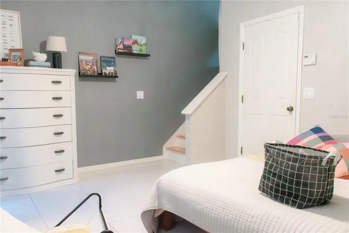 Flex space on the 1st floor is currently used as a bedroom