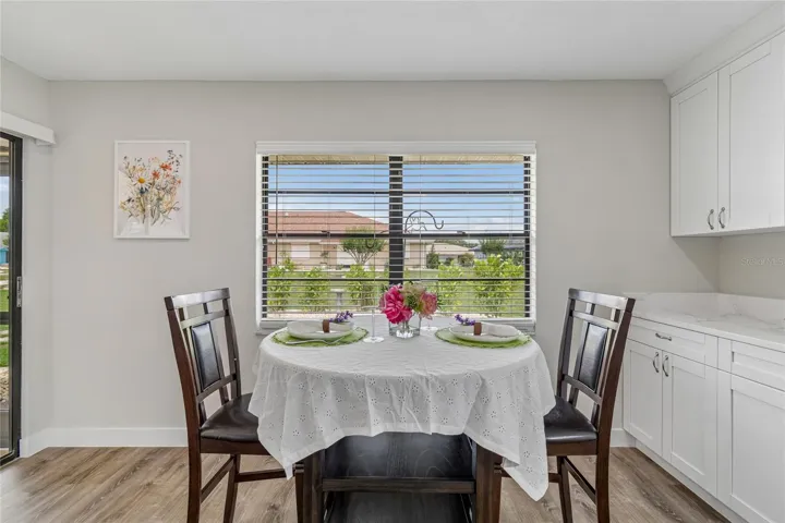 Eat In Kitchen