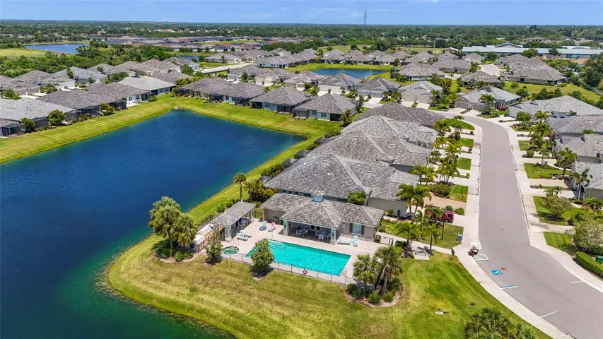 Community Clubhouse & Pool