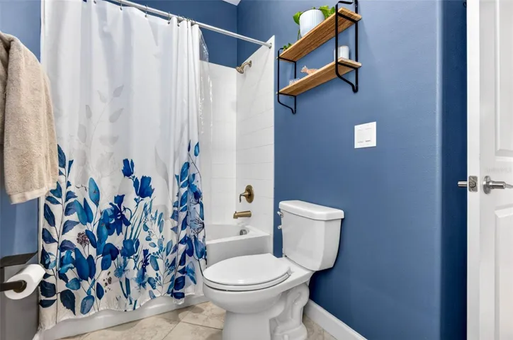 Downstairs full bathroom