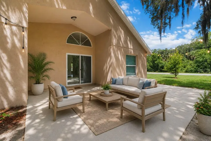 Outdoor space virtually staged