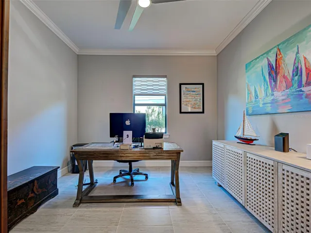 Flex room