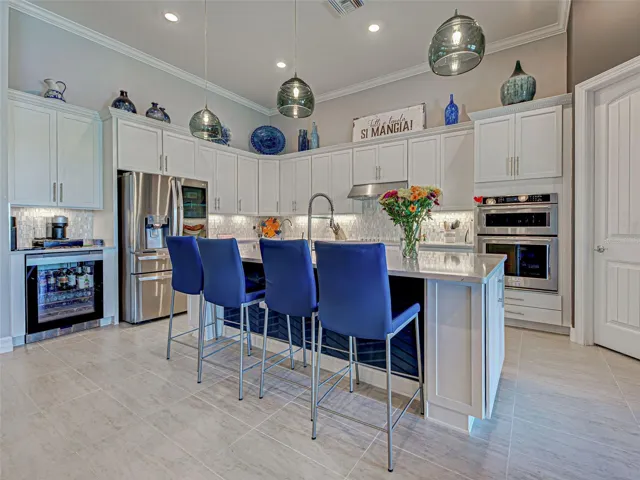 Bright kitchen