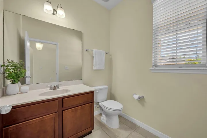 Guest Bathroom - First Floor