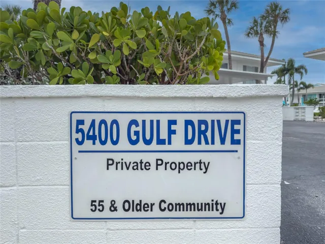 Entrance Sign