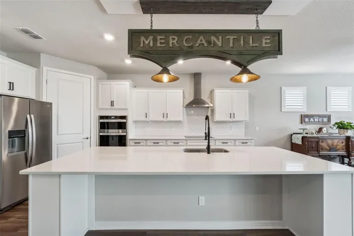 Kitchen With Island