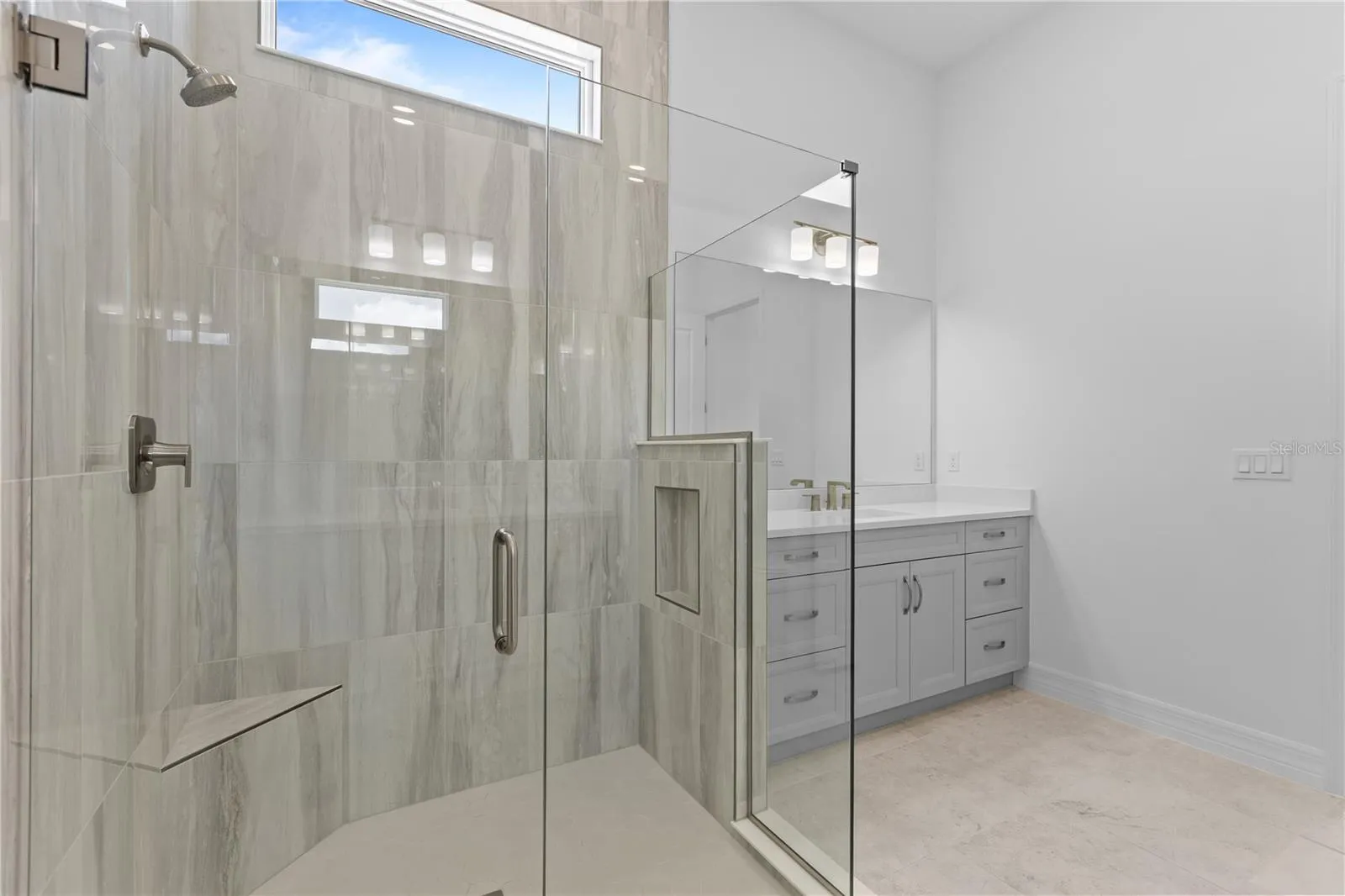 Owner's Bath