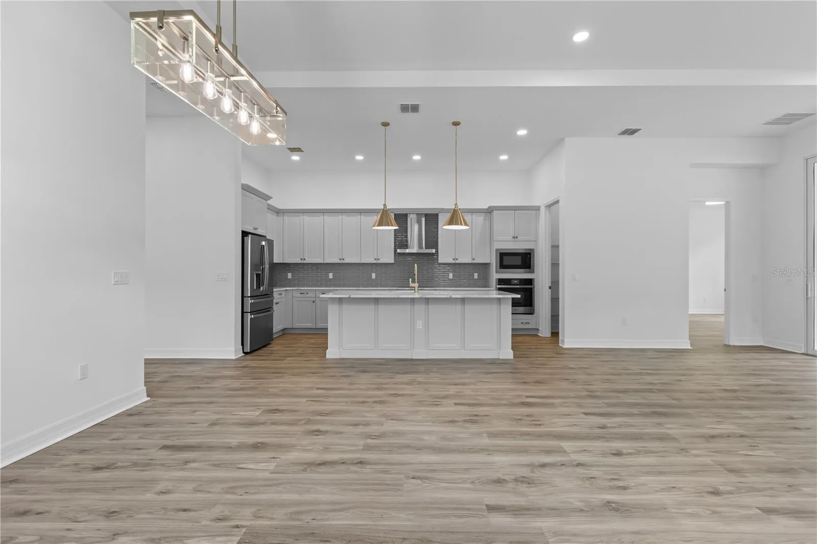 Kitchen-Great Room