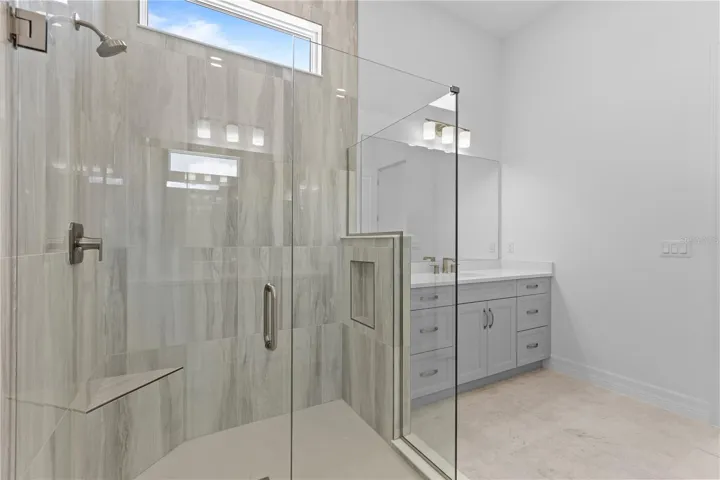 Owner's Bath