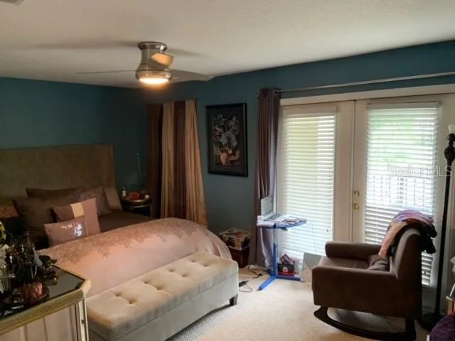 master bath upstirs