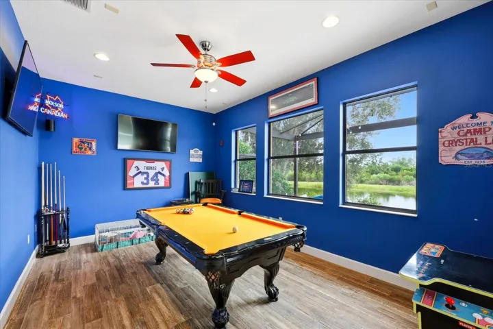 ground floor bonus/game room