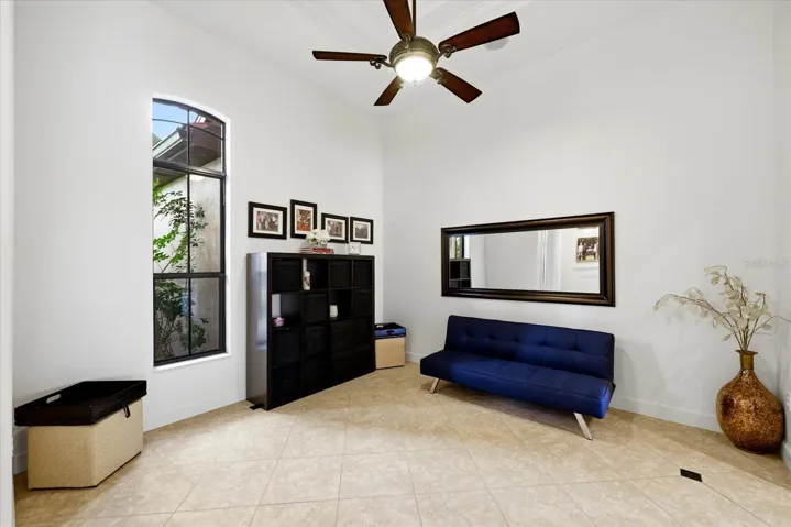 Dining room off the kitchen