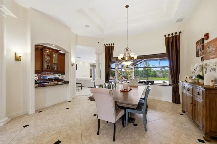 Tall ceilings with tray decor and sound system