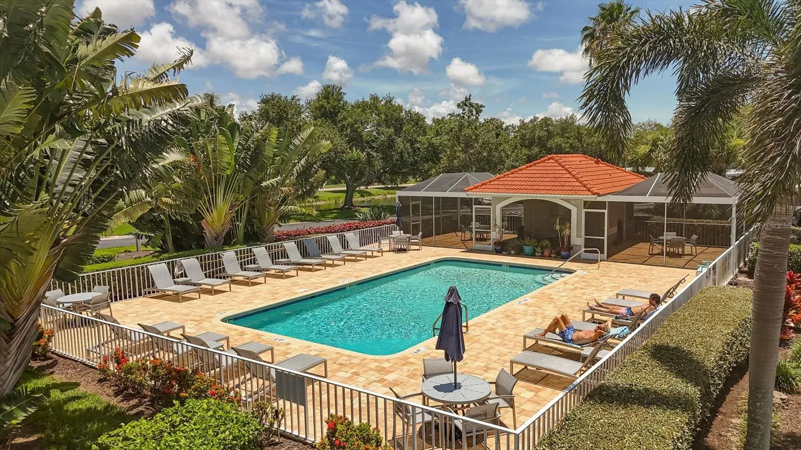 Clubside pool