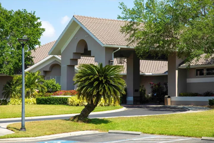 Drive up entrance to Clubhouse