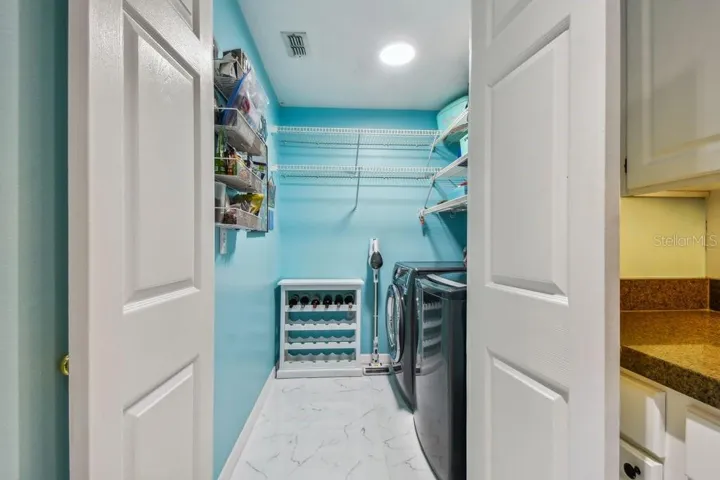 Laundry Room (off Kitchen)