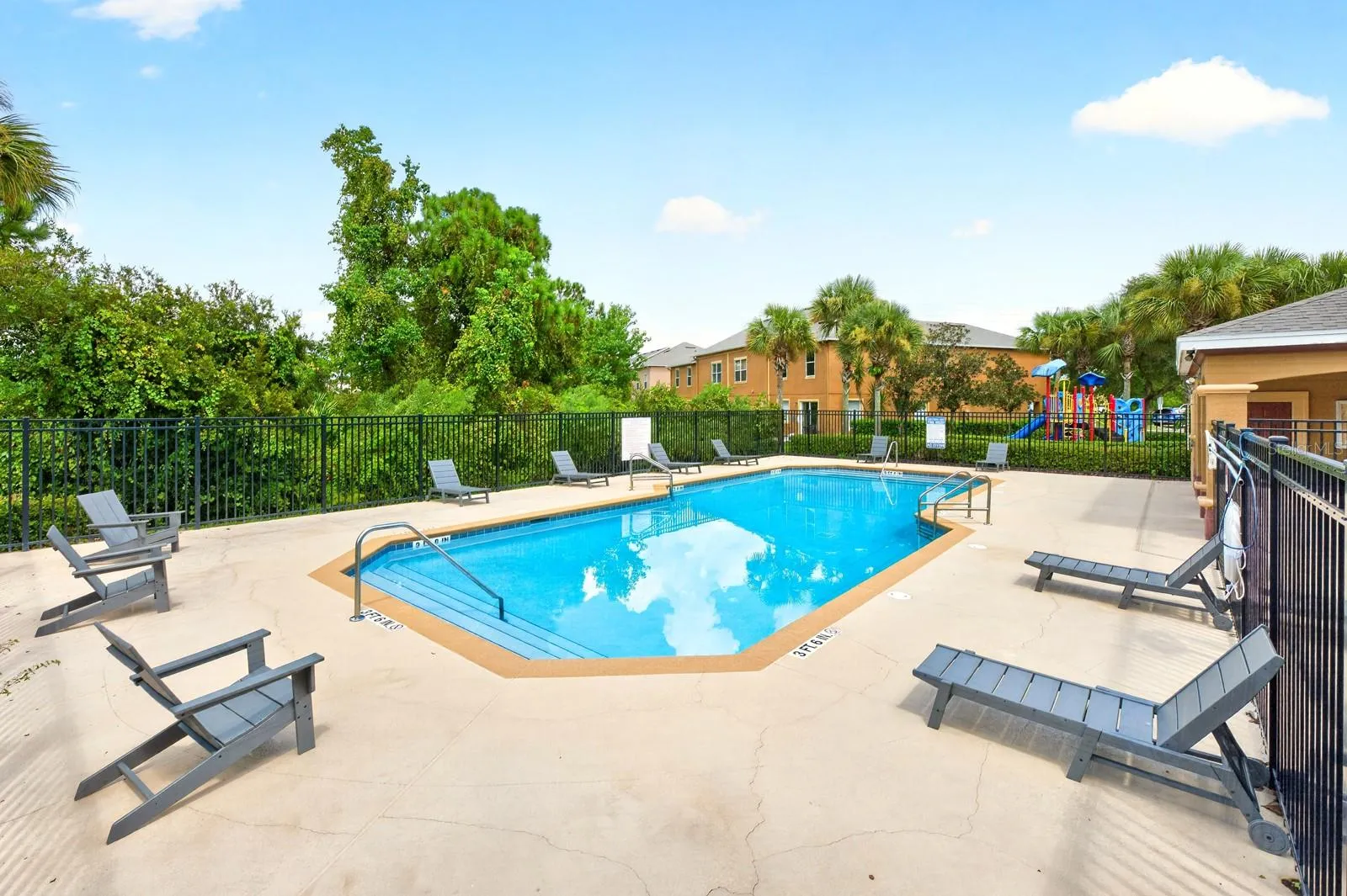 Community Pool.