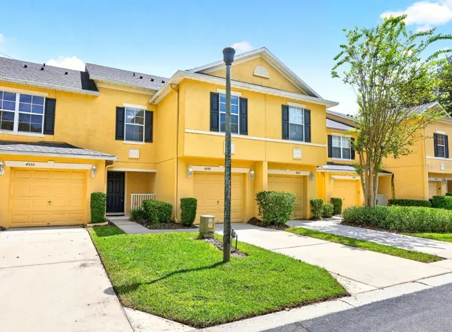 LOW MAINTENANCE OVIEDO TOWNHOME MINUTES FROM UCF!
