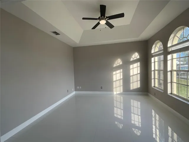 Office space (potential 6th Bedroom)