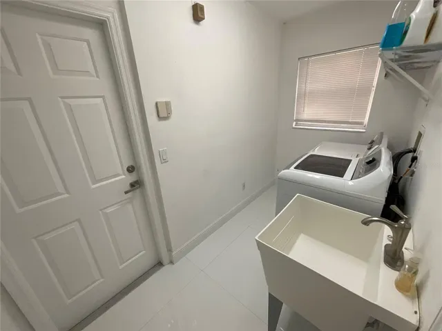 Laundry Room with Laundry Sink