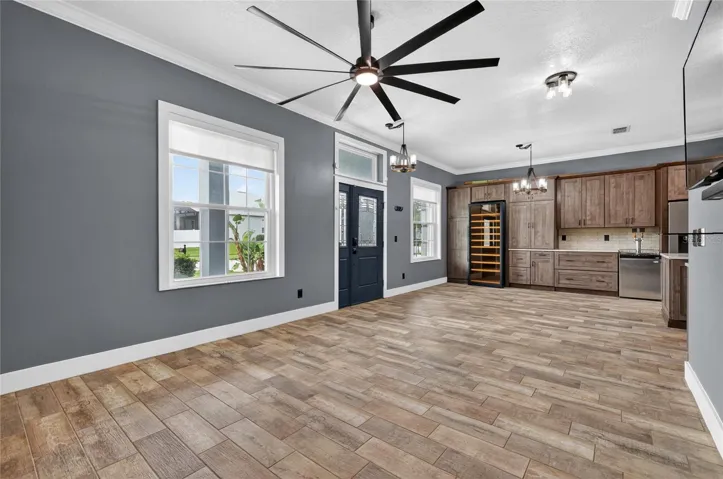 Lots of space to create what you need ~
